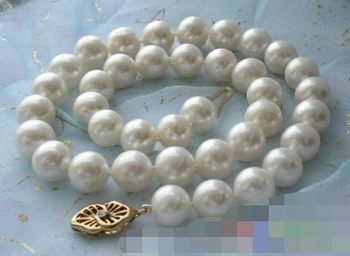 

02732 WHITE ROUND FRESHWATER CULTURED PEARL NECKLACE