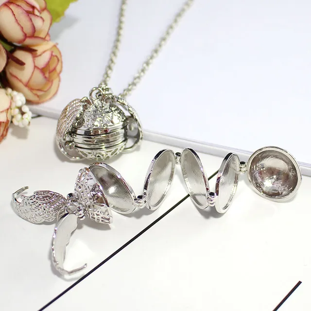 1PC Multiple photo locket Necklace five photo locket Family photo