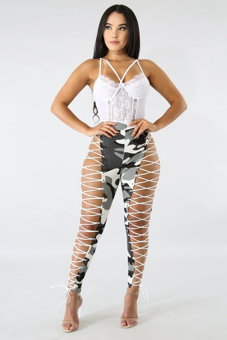 8861761591_1139003000