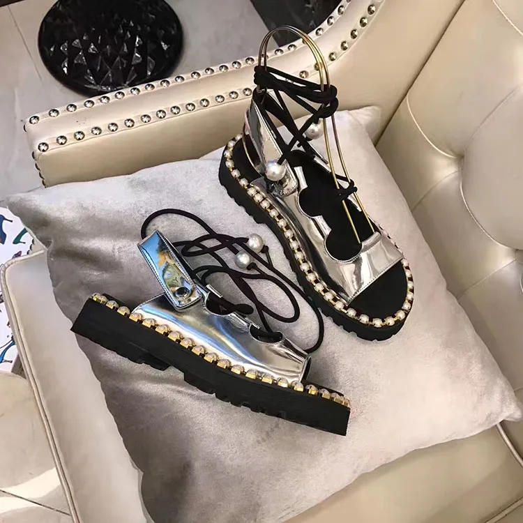 

2018 New Spring Summer Cross Tied Gladiator Sandals Shoes Woman Design Woman Lace Up Flat Sandals Woman Slides Platform Flats