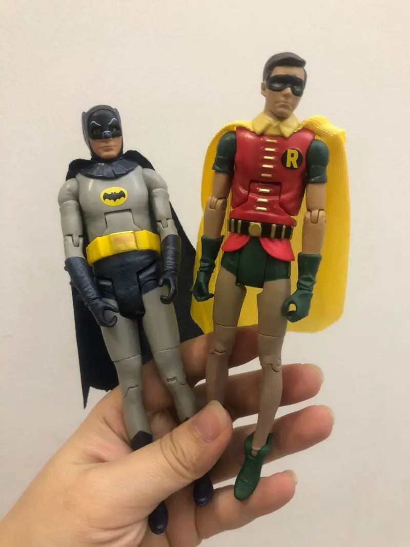 

DC Collectibles Garage Kit Secondhand DC Heroes 6'' Batman Robin Joints Doll Action Figure Collectible Model Loose Toy No Box