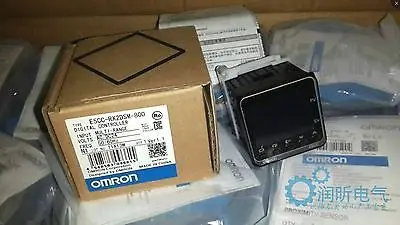 

2PCS Temperature Controller E5CC-RX2DSM-800 24VAC/DC