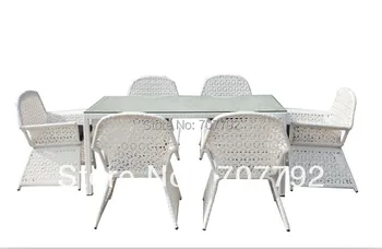 

Hot sale wicker and white rattan garden dining table