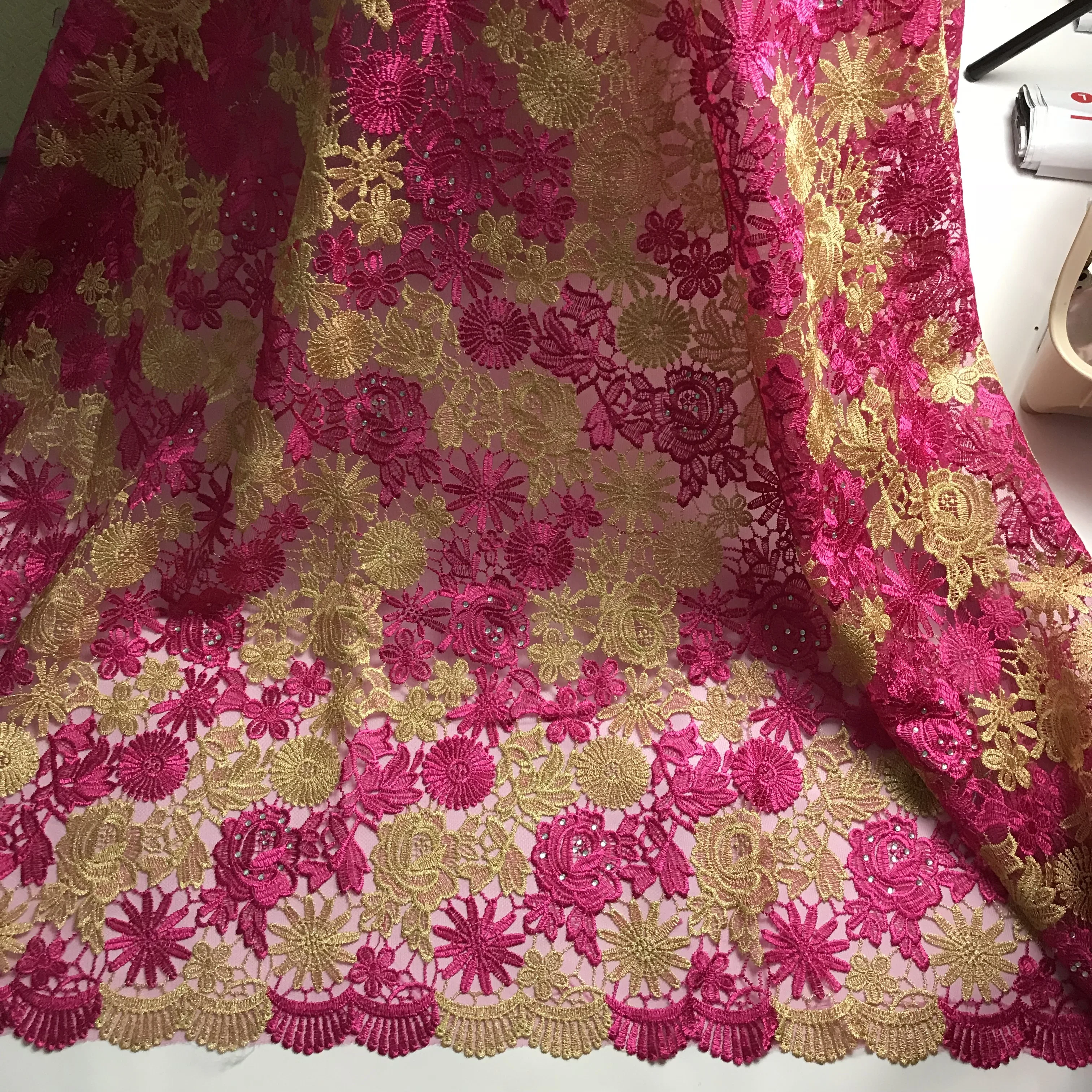 Новое поступление Fushia Африканский тюль горный хрусталь французская Кружевная
