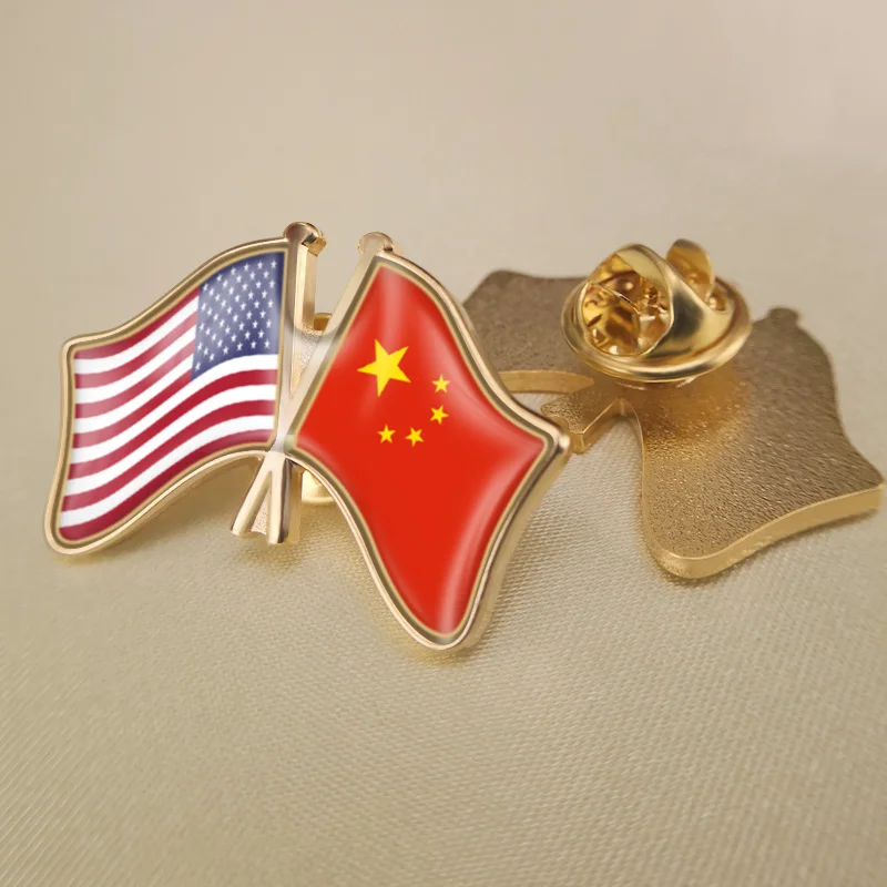 United States and China Crossed Double Friendship Flags Lapel Pins Brooch Badges | Украшения и аксессуары