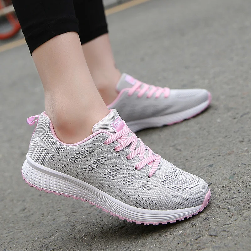 

Spring Women Shoes Flats Lady Fashion Casual Breathable Sneakers Mesh Running Shoes Women Sport Flat Platform Plus Size 2019 New