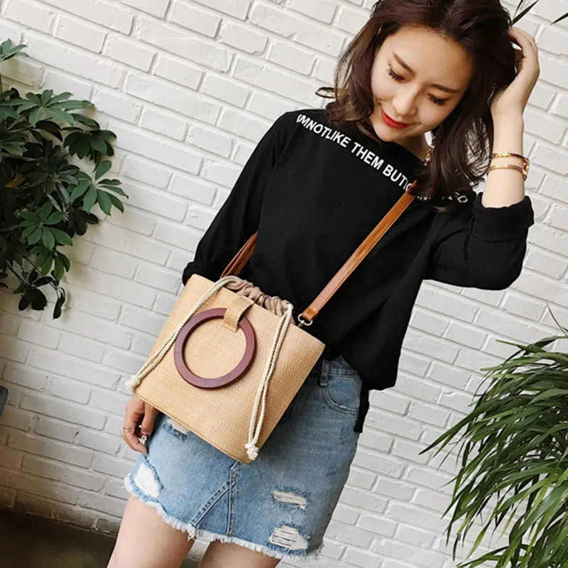 Fashion Women Hot Beach Straw Bags INS Popular Autumn Female Wooden Ring Weave Handbag Casual Lady Knitted Shoulder Bag SS3423 (12)
