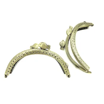 

50Pcs Wholesale Bronze Tone Fish Head Metal Arc Frame Kiss Clasps Lock Clips Purse Bag Clutch Handbag Handle 107x65mm