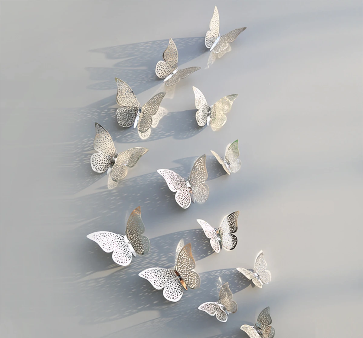 12 шт./компл. 3D настенные стикеры бабочки полые Бумага; 3 размера; Цвет серебристый, золотой для наклейки на холодильник домашний вечерние свадебный Декор