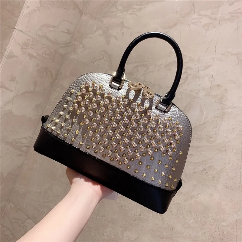 

Luxury Women Bag Designer Leather Diamonds Shoulder Bag Chain Shell Messenger Bag Female Tote Crossbody Bags Famous Brand 2019