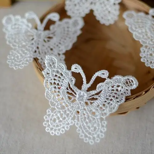 Embroidery Venise Lace Applique Beautiful 3.5/" Lace Butterfly Ivory Color