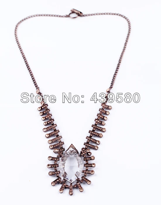 

Latest Imitation Jewelry Qingdao Factory for Fashion Big Crystal Stone Necklace