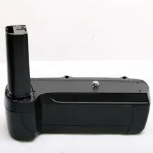 BG-ND50M Battery Grip for Nikon D50 Digital SLR Camera. Free Shipping