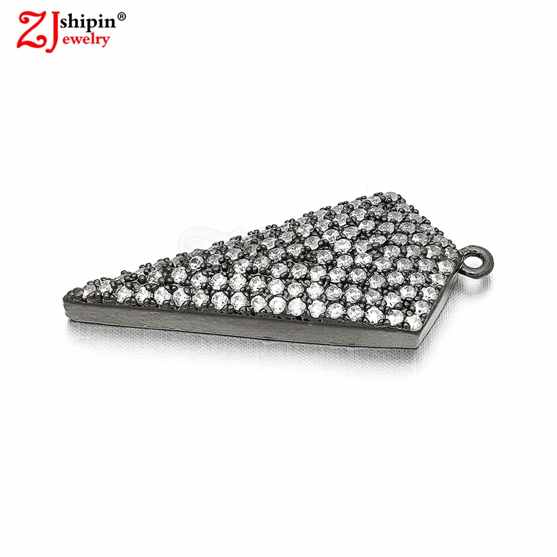 

2018 new popular triangle micro-inlaid zircon CZ jewelry pendant suitable for making men and women luxury jewelry necklace