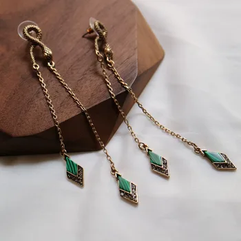 

Fashion vintage green snake long earrings for women Retro antique metal rhinestone stud earring for girl Valentine's gift