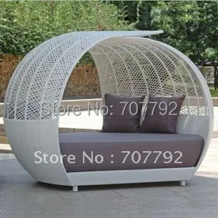 

Hot sale SG-TB-020 Elegant black rattan deck chair furniture