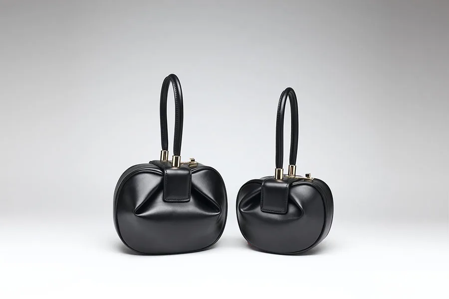 9001390988_1103975792