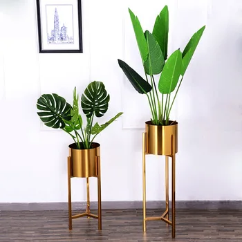 

Bronze Indoor Decorative Metal Vase