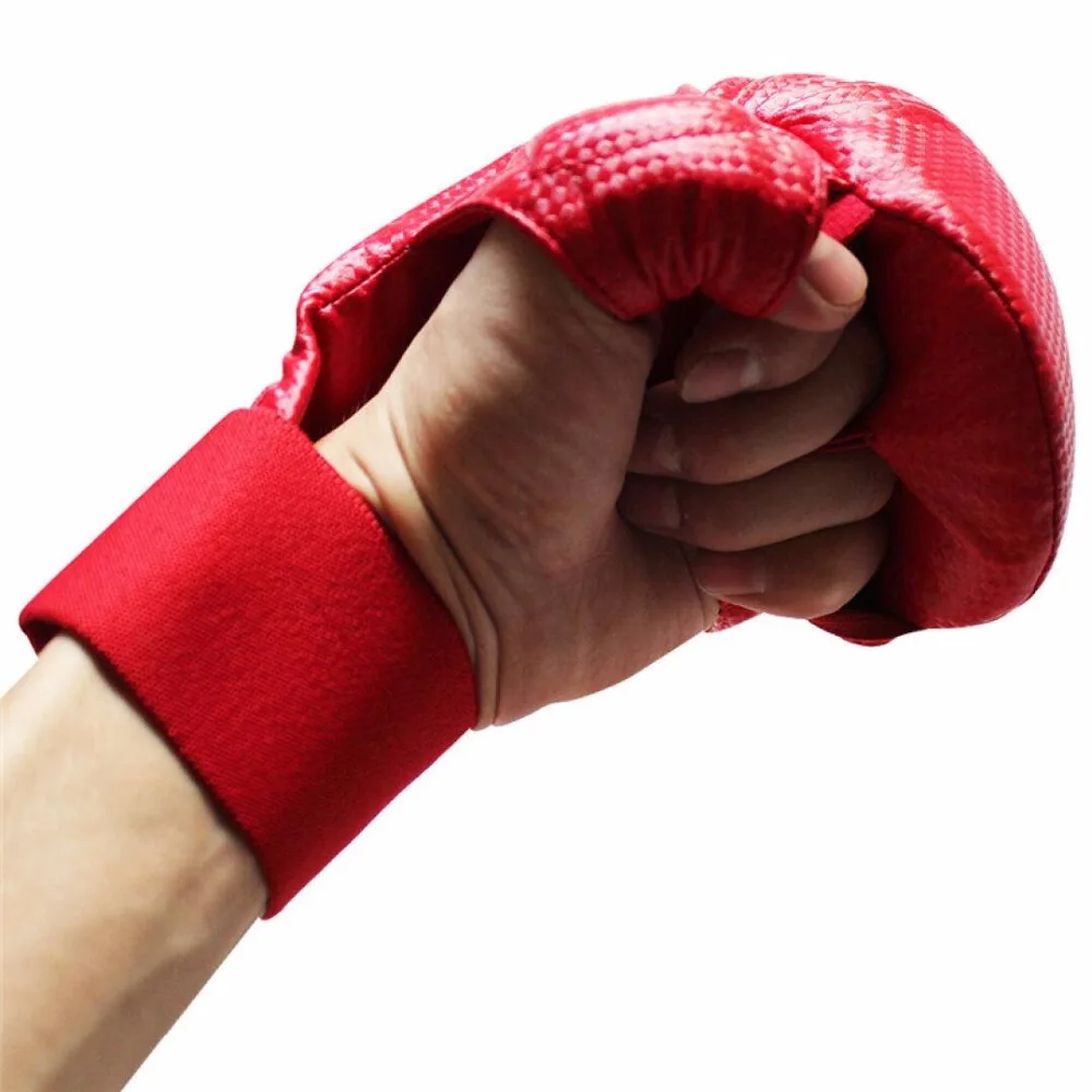 Mma Boxing Gloves Muay Thai karate Gloves Sanda Sandbag Color Black Red