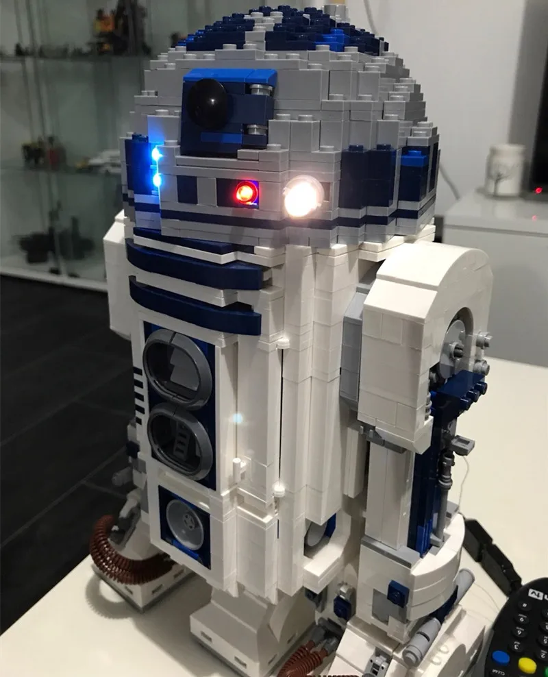 r2d2 lego 10225