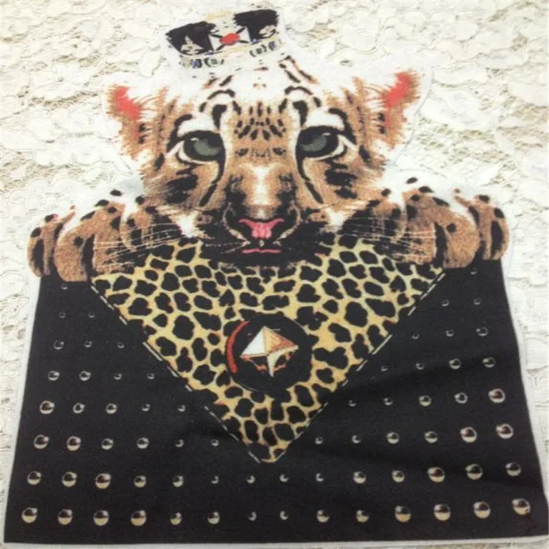 

Fashion Leopard print Patch Clothes 32CM Leopard Stickers Thermal Transfer Printing T shirt Women iron on patches for clothing
