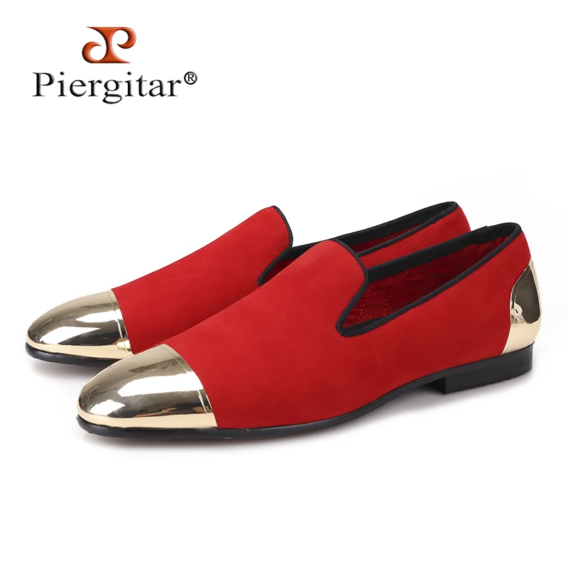 Piergitar Новая стильная бархатная обувь ручной работы на каблуке и с золотистым металлическим носком красного цвета для выпускного и праздников мужские вечерние лоферы без каблука