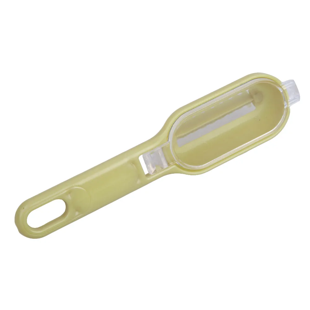 

1pcs Fish Scale Scraper Plastic Remover Shaver Descaler For Fast Cleaning Fish Scale Kitchen Tools