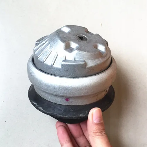 

parts OE No A 203 241 13 13 for Mercedes-Benz W220 year 1998-2005 engine mount 2032411313 OEM A 203 241 1313
