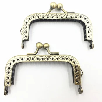 

Bronze Tone Metal Frame Pattern Kiss Clasp Square Purse Bag Lock DIY Handbag Clutch Handle Luggage Accessories 7.5cm 10Pcs
