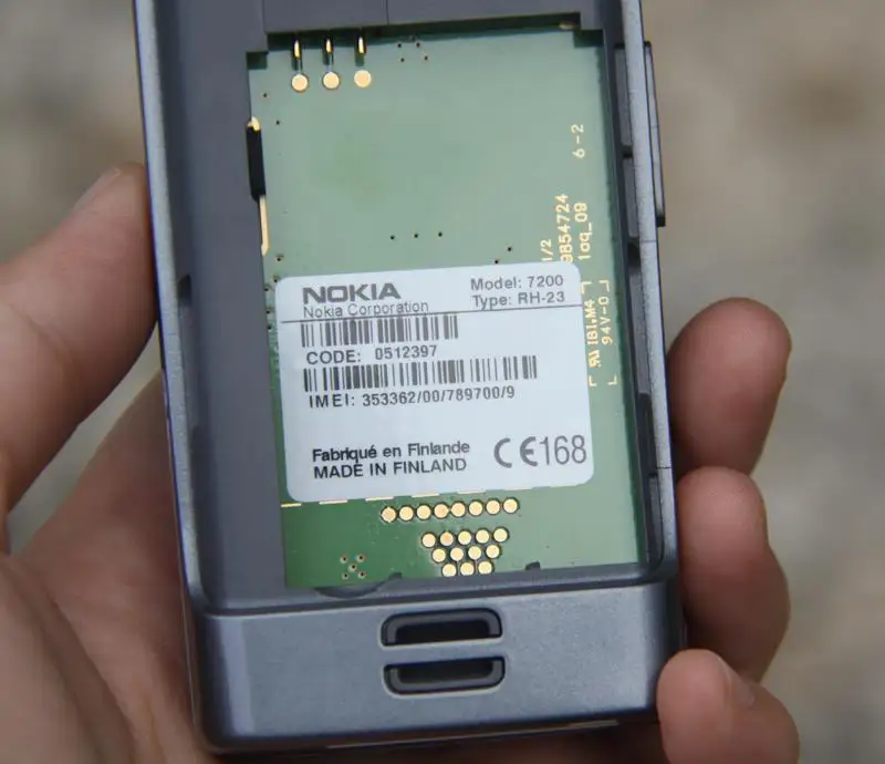 Мобильный телефон NOKIA 7200 GSM 900/1800 DualBand разблокирован и один год гарантии