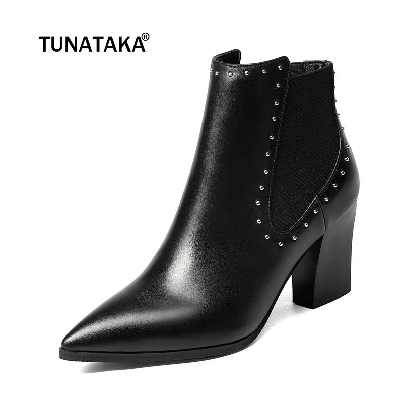 Women Genuine Leather Square Heel Chelsea Ankle Boots Fashion Rivet Pointed Toe Autumn Winter Bootie Black цена Women Genuine Leather Square Heel Chelsea Ankle Boots Fashion Rivet Pointed Toe Autumn Winter Bootie Black цены онлайн