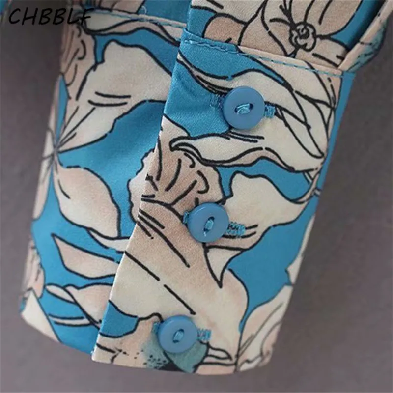 8994799666_486011560