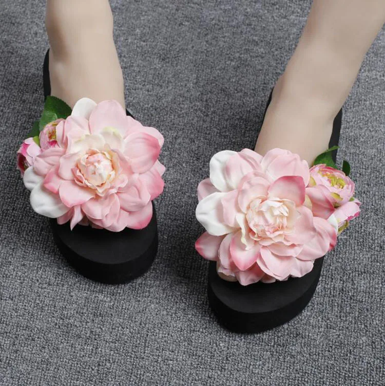 2019 New Summer Anti-skid Hand Flowers Beach Slippers Womens Most Comfortable Wedge Flip Flop Shoes Cheap53
