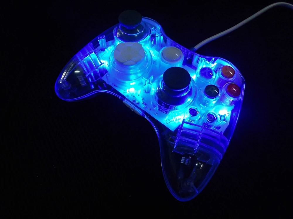 made in shenzhen LED light new design wired gamepad game controller for XBOX 360