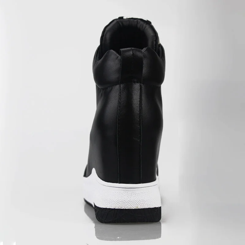 Женская обувь; кроссовки из натуральной кожи, визуально увеличивающие рост; женские ботильоны на плоской платформе с буквенным принтом; Цвет черный, белый