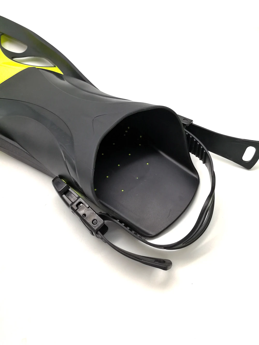 TF1598-Yellow-06