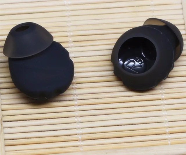 1 Pair Silicone Replacement Earbuds Eartips Ear Buds Tips Repair Parts