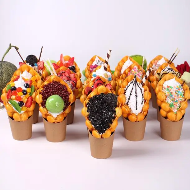 

Simulation Hong Kong Style Ice Cream Egg Waffle Model, Fake Food Sample Display, Dessert Snack Fruit Egg Waffle Props Sample