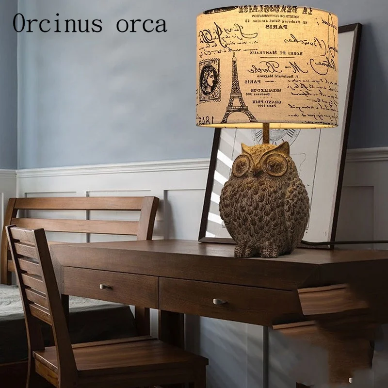 

American country retro decorative table lamp living room study room Mediterranean pastoral creative owl desk lamp