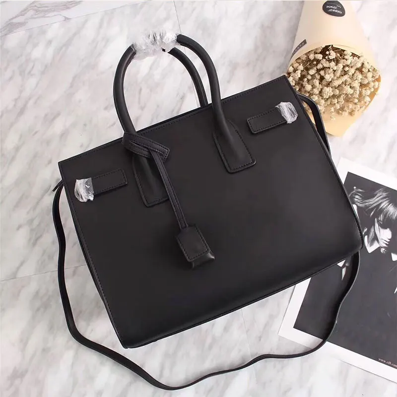 

Fashion women's Real cowhide leisure leather Zipper postman bag designer luxury large capacity shoulder bag