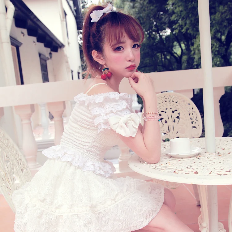 

Princess sweet lolita shirt BoBON21 Exclusive design side bow cake lace off shoulder condole belt vest white shirt T1228