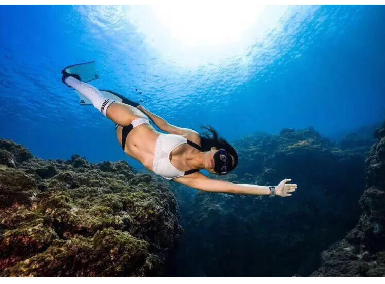 diving socks (7)