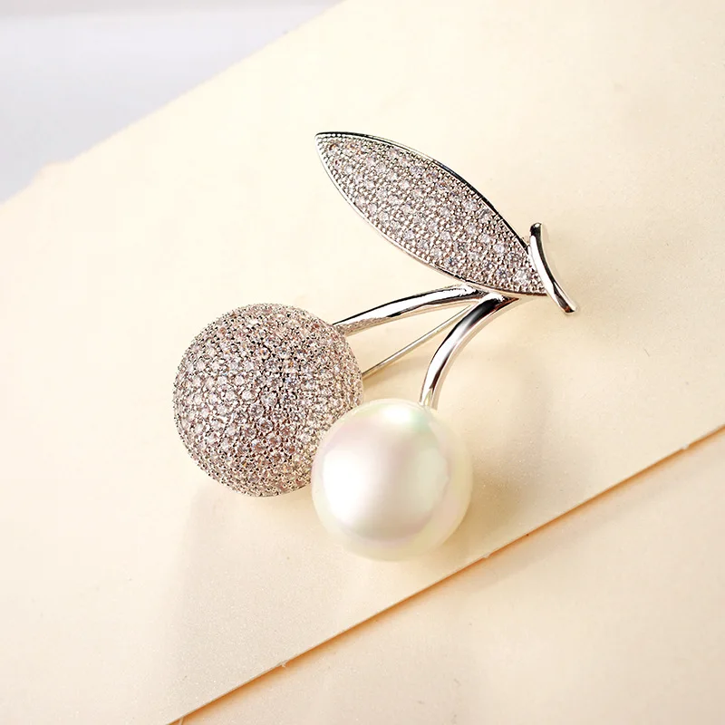 White pearl Мода г. Для женщин новые свадебные Micro setzircon cherry pearl Брошь ювелирные изделия высокого класса роскошные дамы маленький костюм corsage1850147 - Окраска металла: White pearl