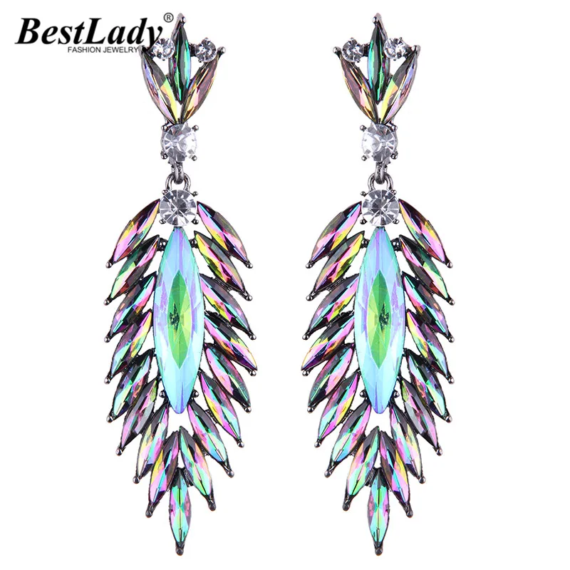 

Best lady Fashion Boho Crystal Statement Earrings Leaf Shaped Long Dangle Earrings For Women Cute Luxury Wedding Accessory 5065