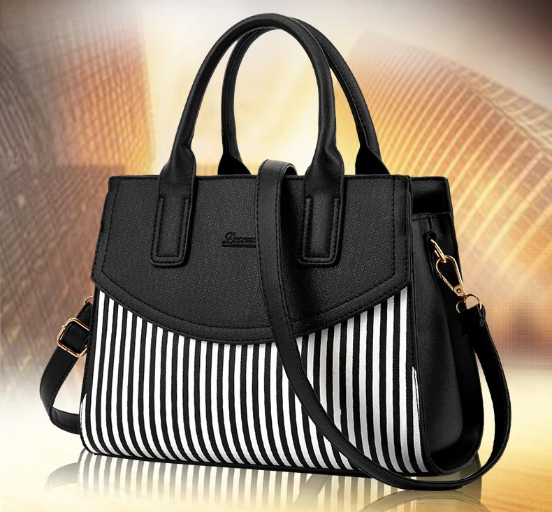 3354404857_1037424557