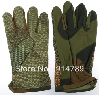 

TACTICAL FIELD TRAINING SLIP-PROOF GLOVES WOODLAND CAMO-33342