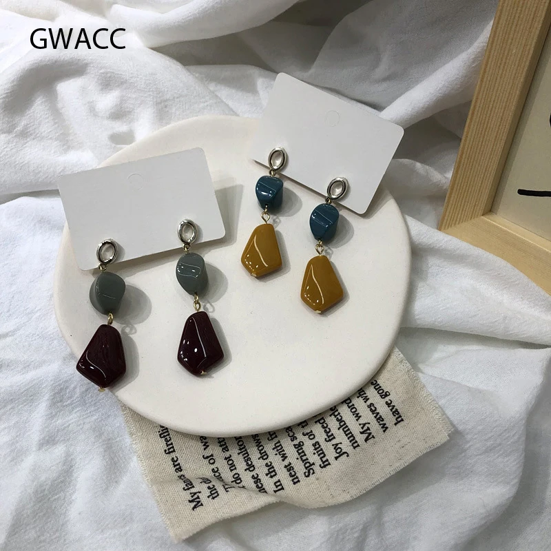 

GWACC Trendy Acrylic Drop Earrings For Women Vintage Contrast Color Geometric Irregular Statement Drop Earrings Fashion Jewelry