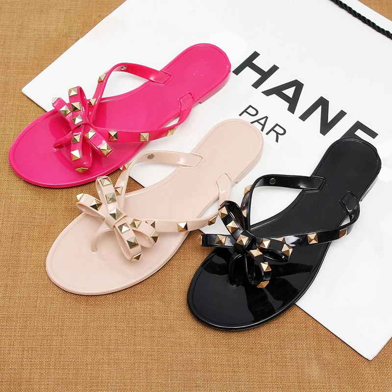 

2018 Fashion Women Sandals Flat Jelly Shoes Bow V Flip Flops Stud Beach Shoes Woman Flip Flops Summer Shoes Cool Sandals Girls