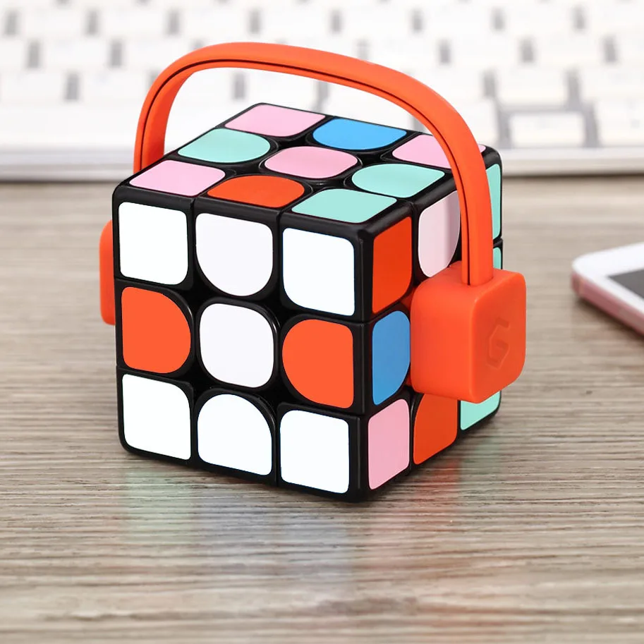 Умный кубик Xiaomi GiiKER Super Rubik учится с забавным Bluetooth подключением распознавание