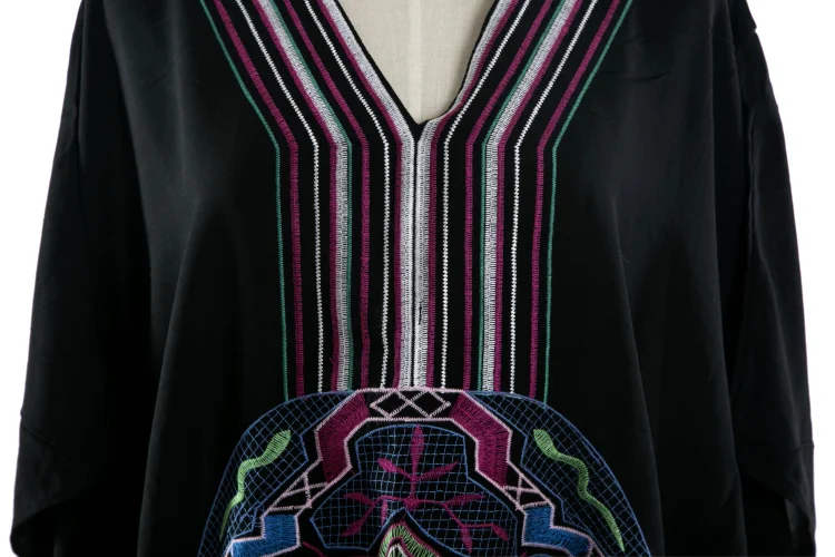 Embroidery Cotton Beach Cover up Saida de Praia Swimsuit Women Bikini cover up Tunics for Beach Pareo Sarong Beachwear